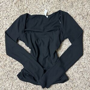 Elodie Elegant Black Long Sleeve Top